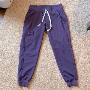 Figs Small Petite Zamora Joggers - Purple Haze